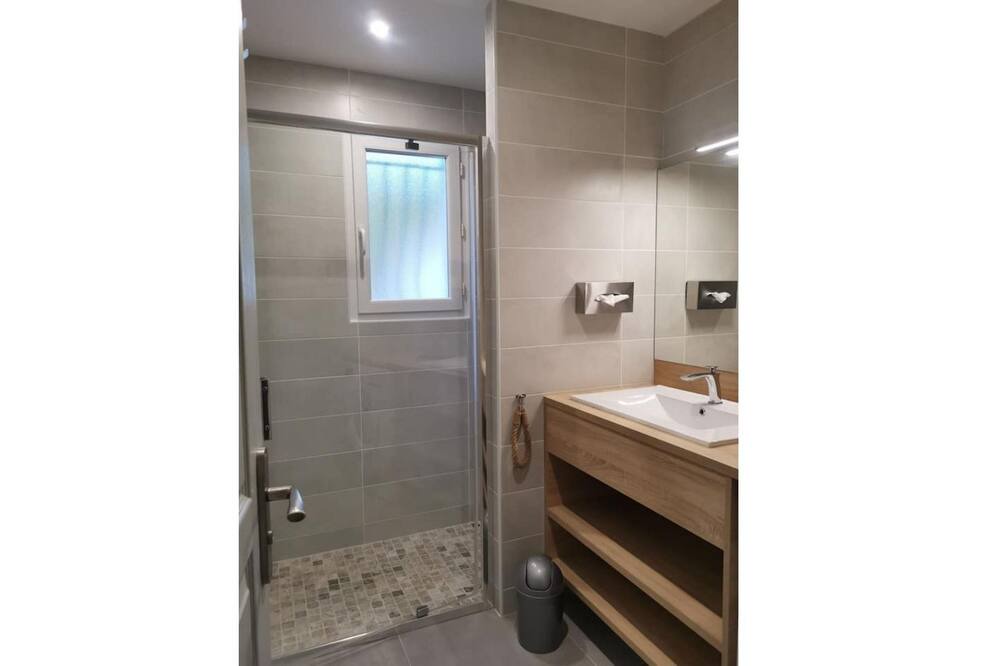 Photo of Bathroom in Moussan