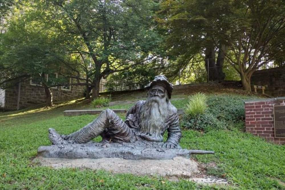 Photo of Outdoor in Irvington