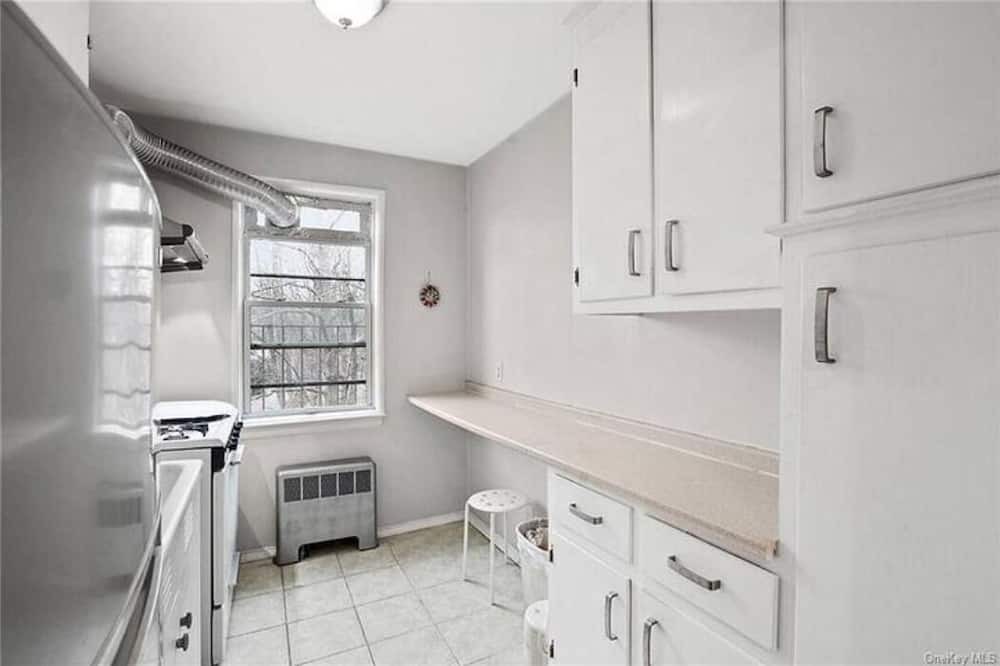 Photo of Bedroom in Irvington