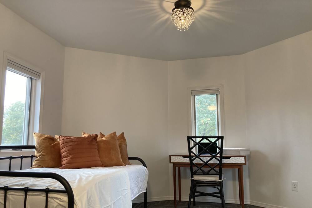 Photo of Bedroom in Springfield