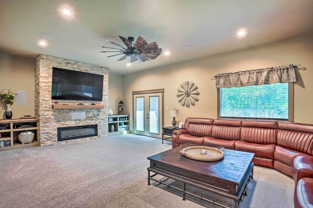 Photo of Livingroom in Wellborn