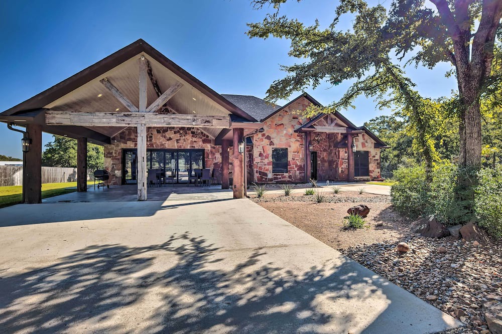 Photo of Outdoor in Wellborn