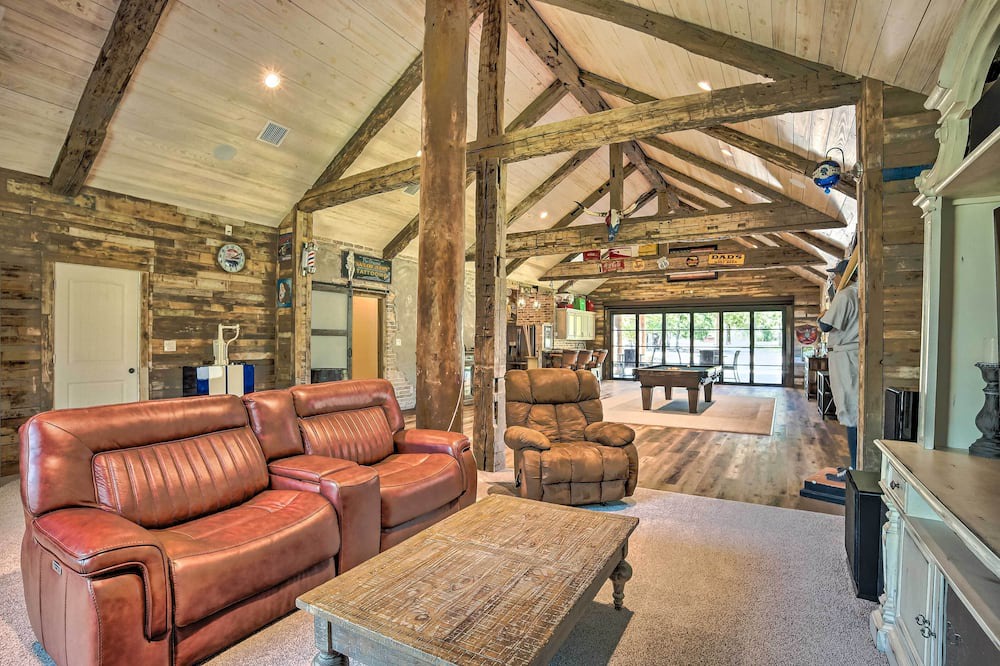 Photo of Livingroom in Wellborn
