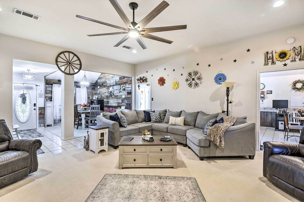 Photo of Bedroom in Burleson
