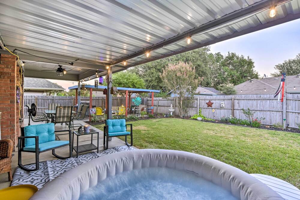Photo of Outdoor in Burleson