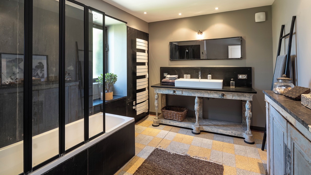 Photo of Bathroom in Mazan