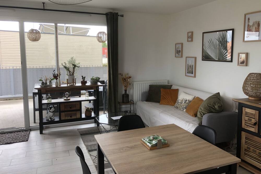 Photo of Livingroom in Colombelles