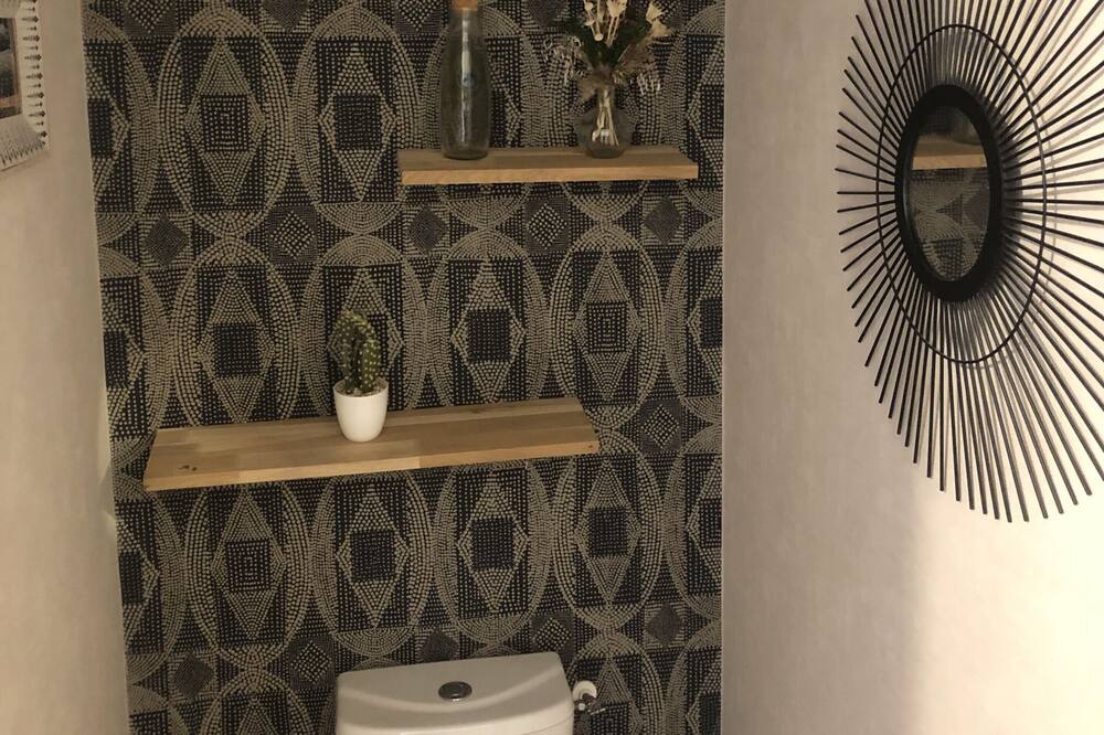 Photo of Bathroom in Colombelles