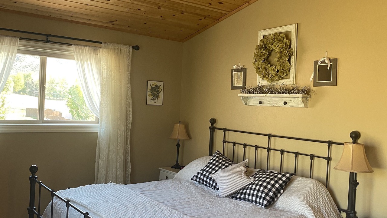 Photo of Others in Gardiner