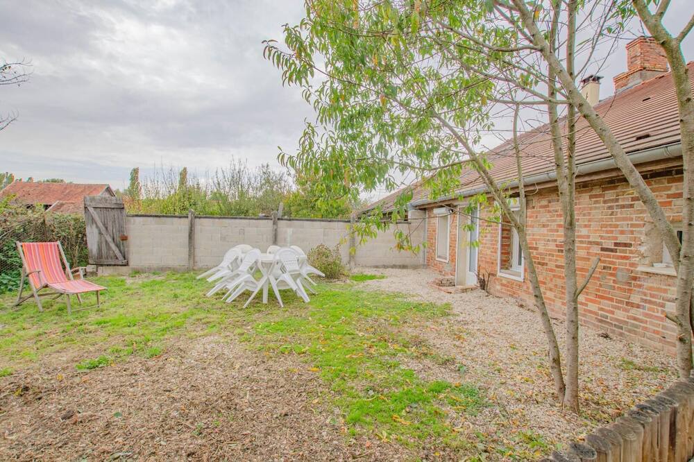 Photo of Outdoor in Brevonnes