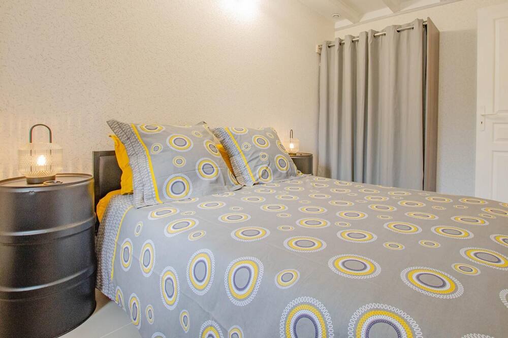 Photo of Bedroom in Brevonnes