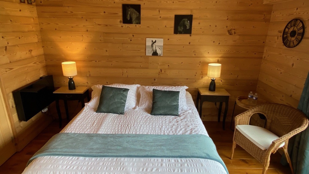 Photo of Bedroom in Saint-Andre-d'Hebertot