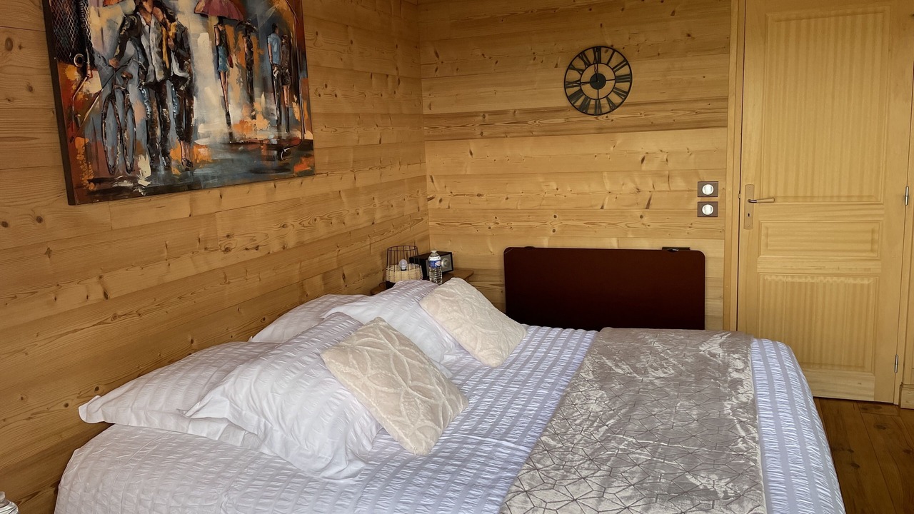 Photo of Bedroom in Saint-Andre-d'Hebertot