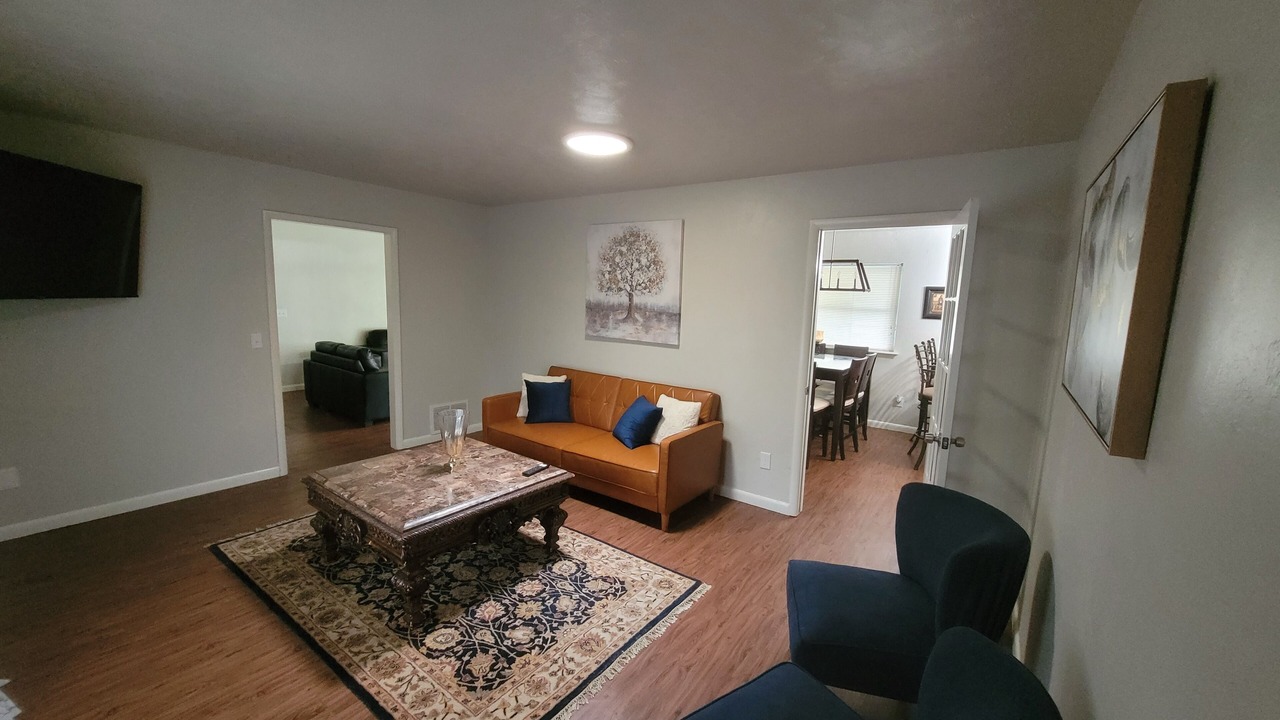 Photo of Livingroom in Moore
