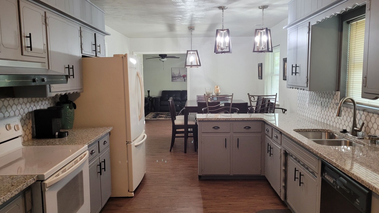 Photo of Kitchen in Moore