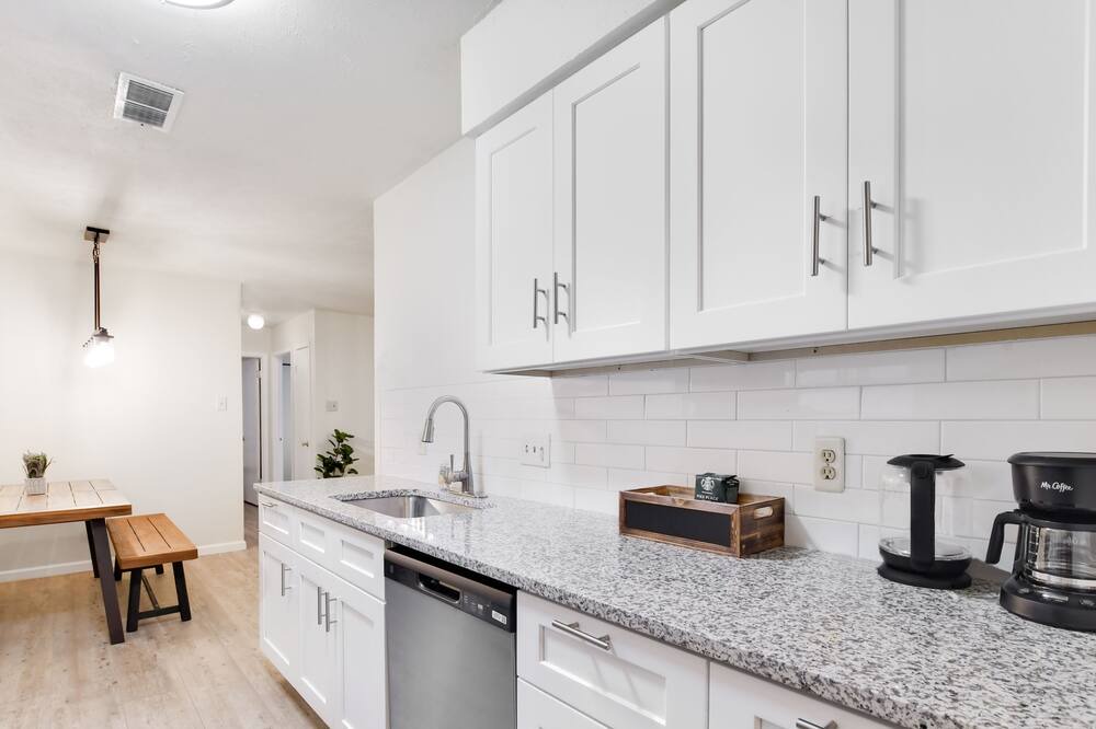 Photo of Kitchen in Scofield Farms