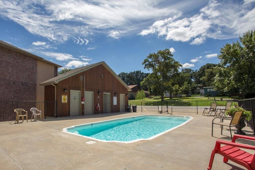 Photo of Outdoor in Hollister