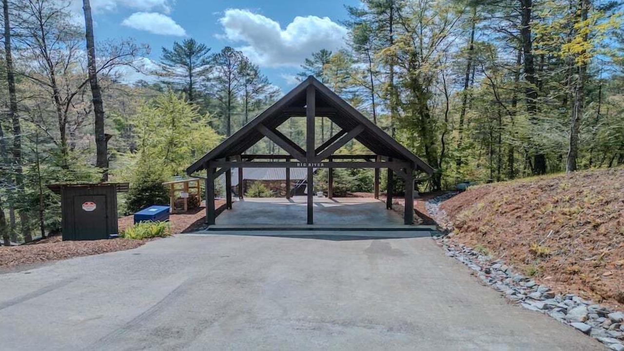 Photo of Outdoor in McCaysville
