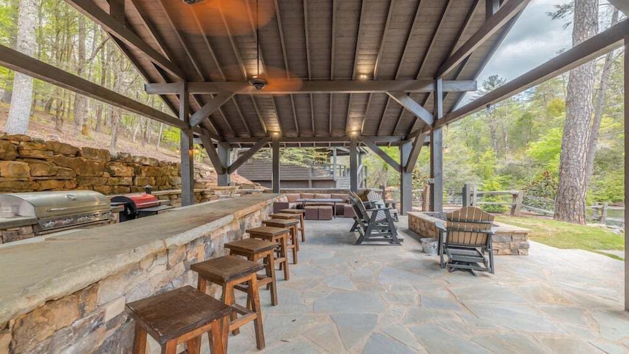 Photo of Outdoor in McCaysville