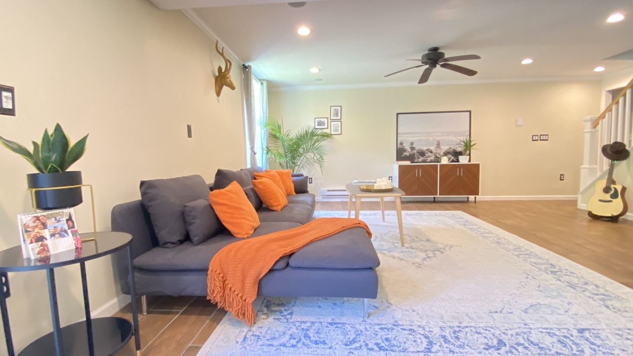 Photo of Livingroom in Wallkill