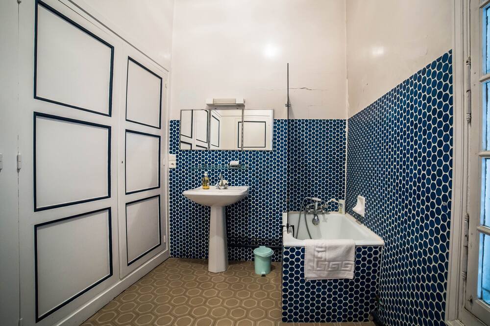 Photo of Bathroom in Fondettes