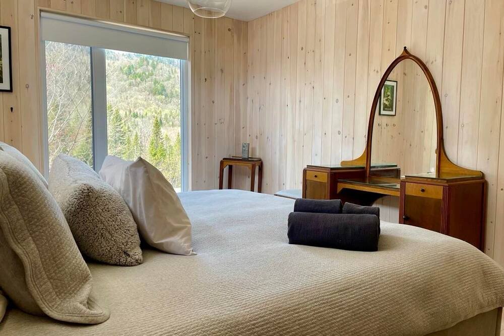 Photo of Bedroom in Saint-Raymond