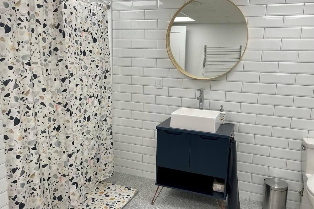 Photo of Bathroom in Saint-Raymond