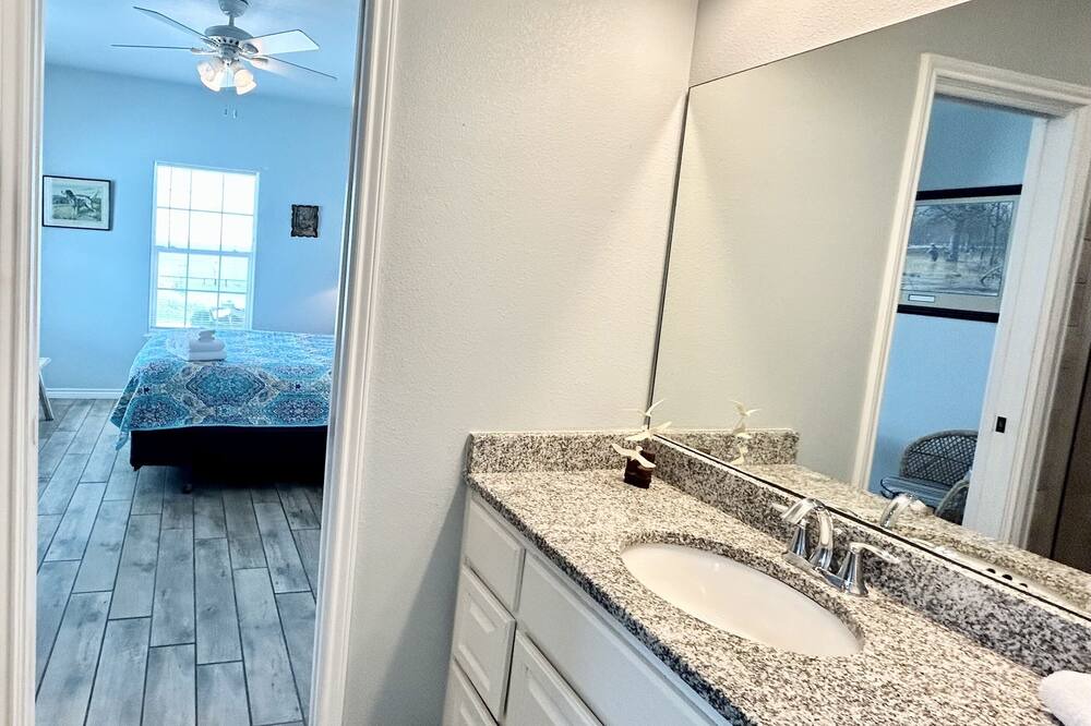 Photo of Bathroom in Flour Bluff