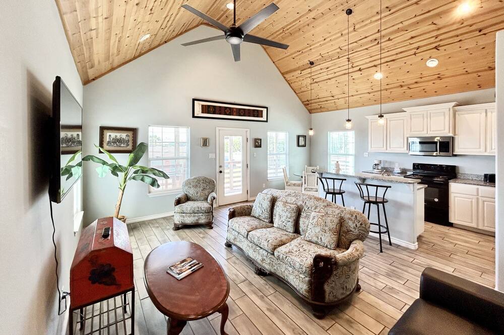 Photo of Livingroom in Flour Bluff