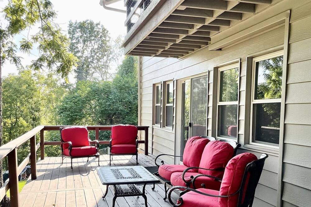 Photo of Patio Balcony in Prairie Creek