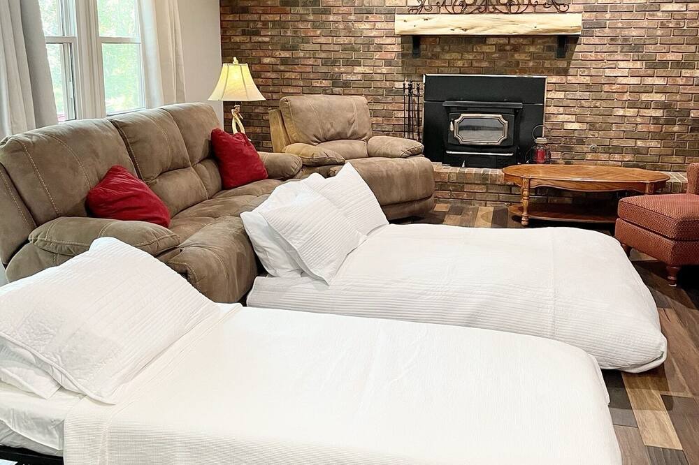 Photo of Bedroom in Prairie Creek