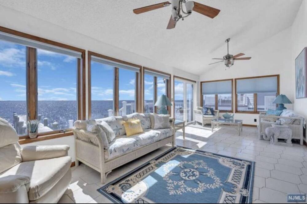 Photo of Livingroom in Pebble Beach