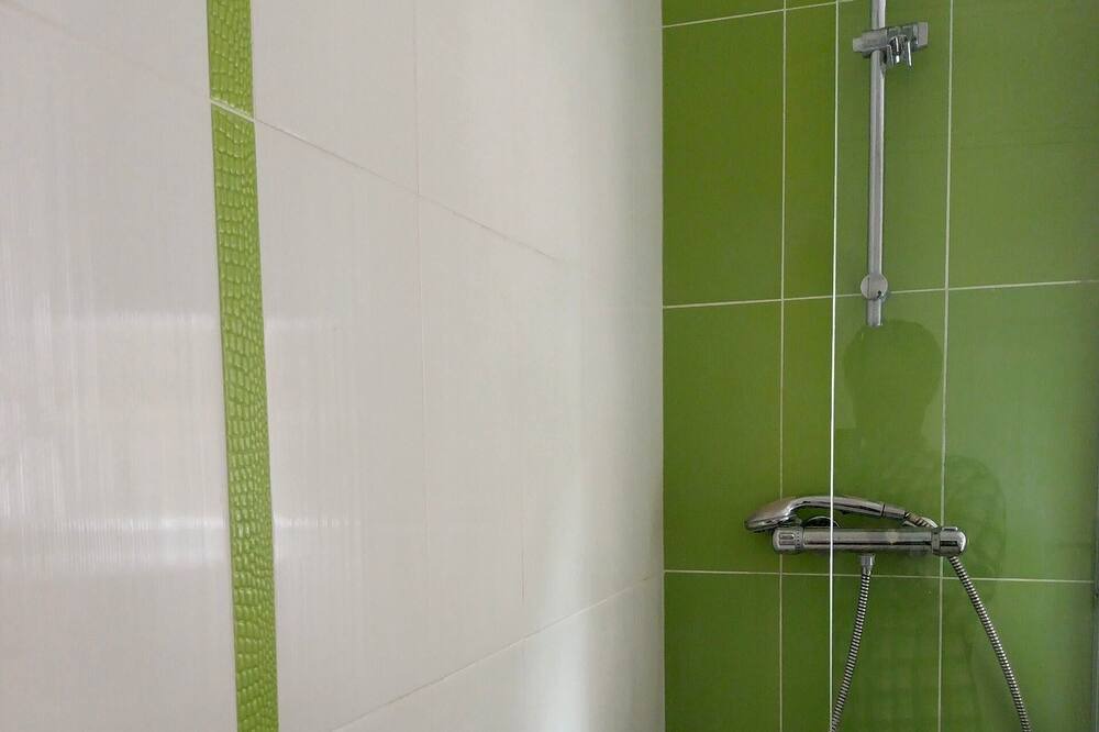 Photo of Bathroom in Saint-Germain-en-Laye