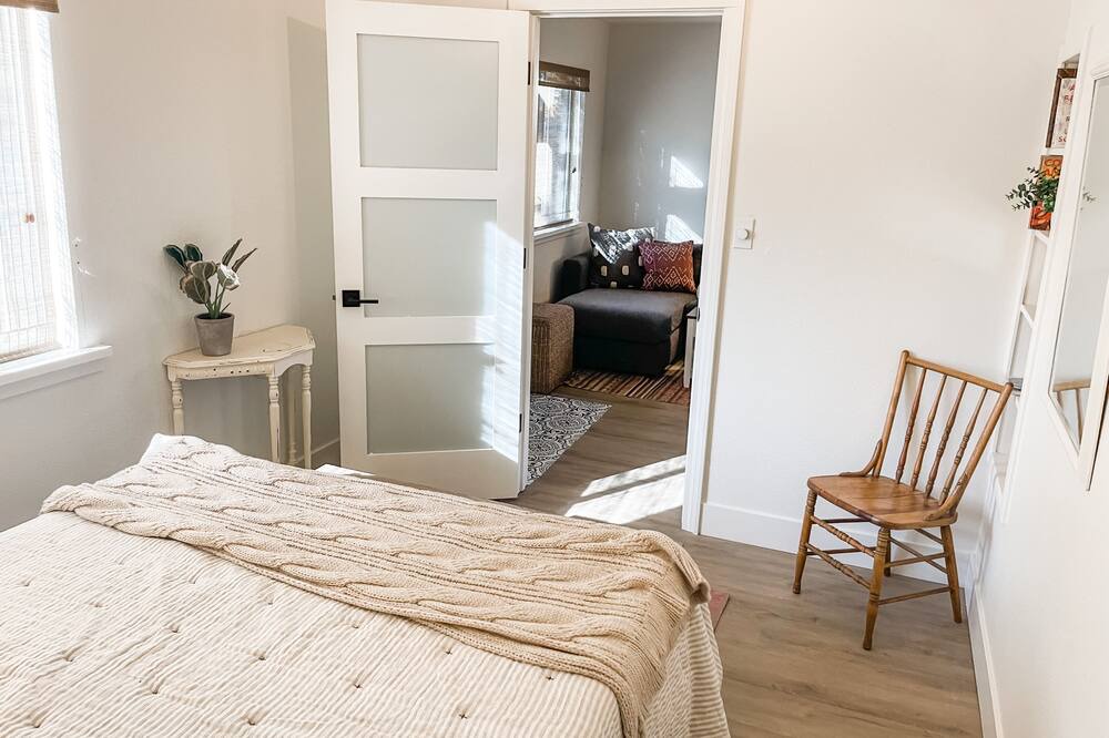 Photo of Bedroom in Loomis