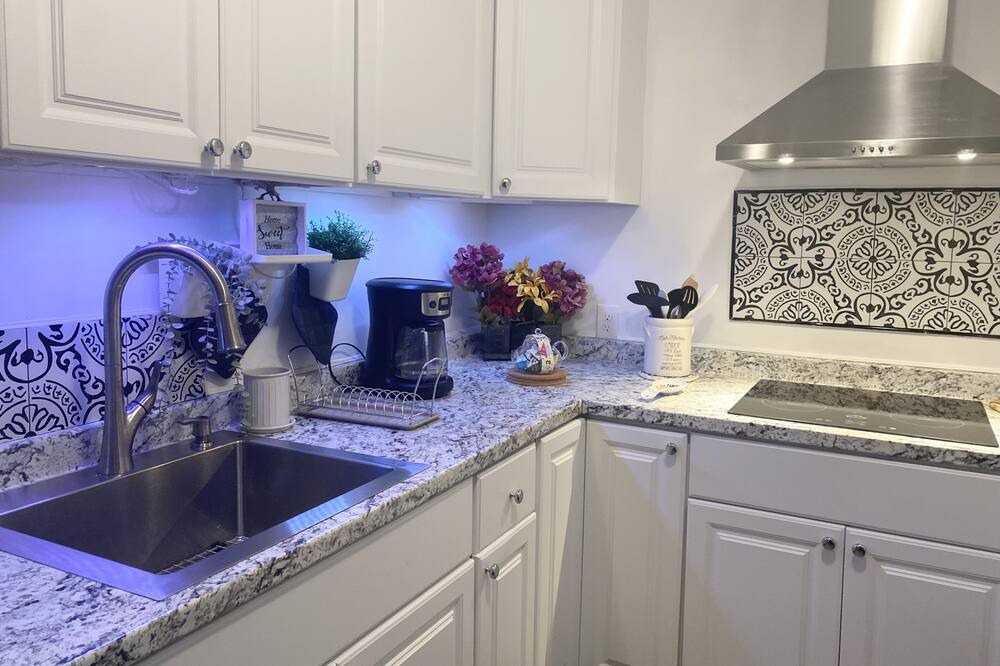 Photo of Kitchen in Englewood