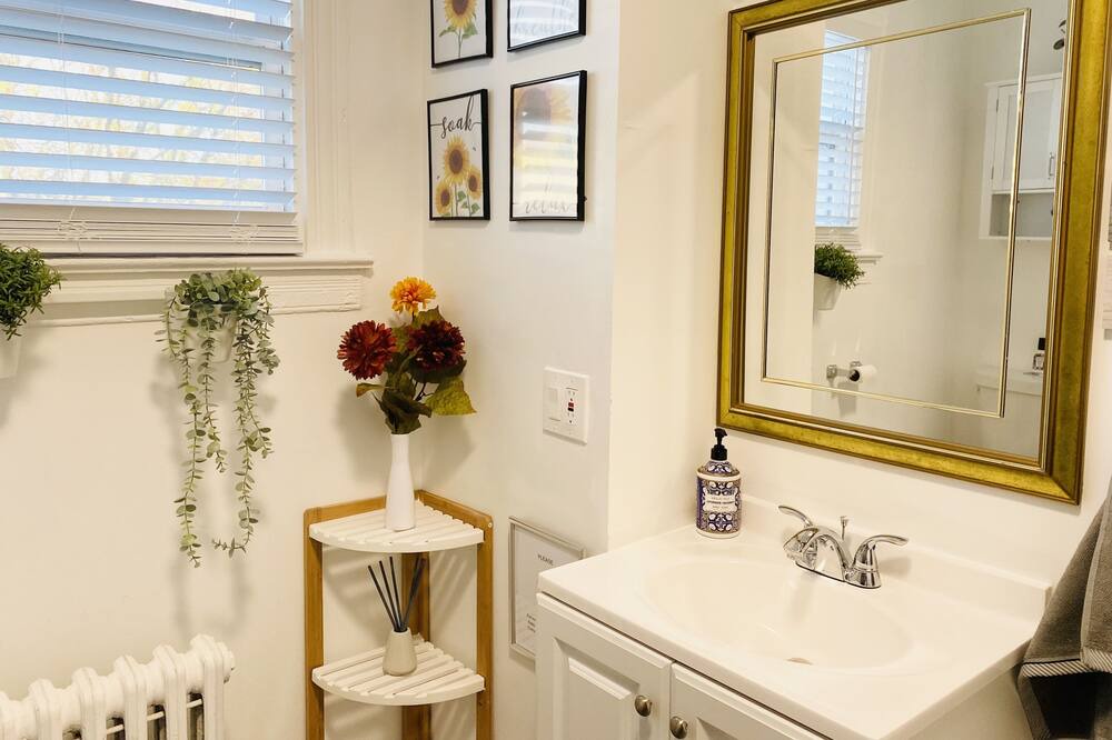 Photo of Bedroom in Englewood