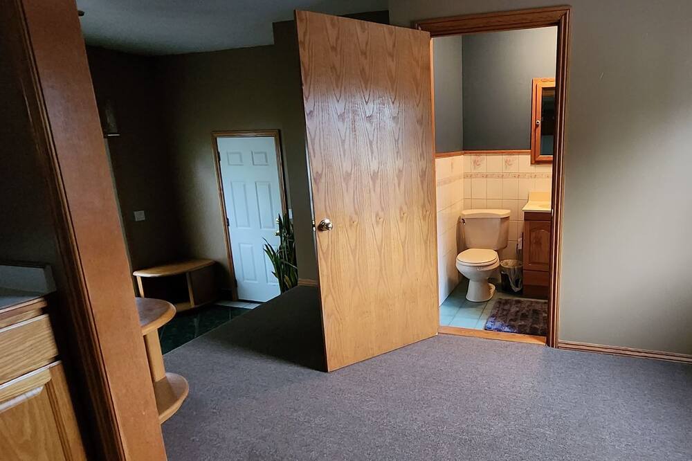 Photo of Bedroom in Salem