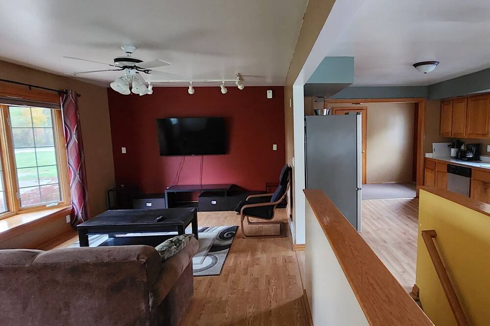 Photo of Livingroom in Salem
