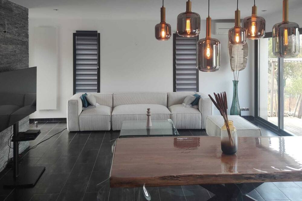 Photo of Livingroom in Juvignac