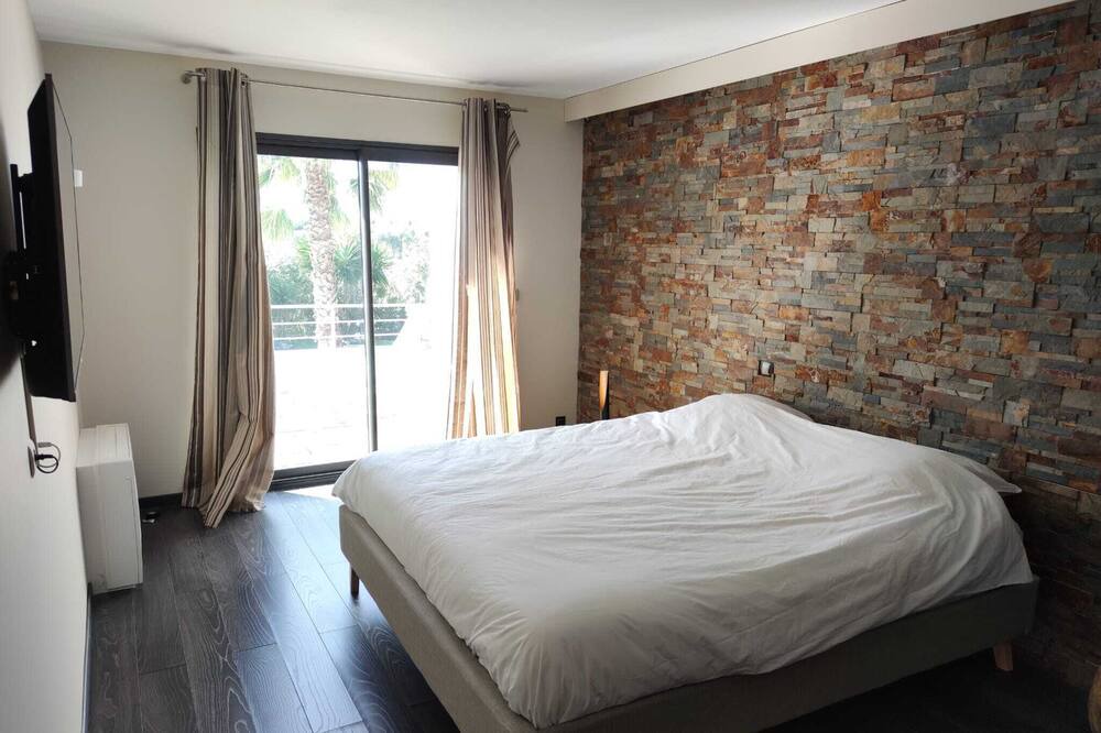 Photo of Bedroom in Juvignac