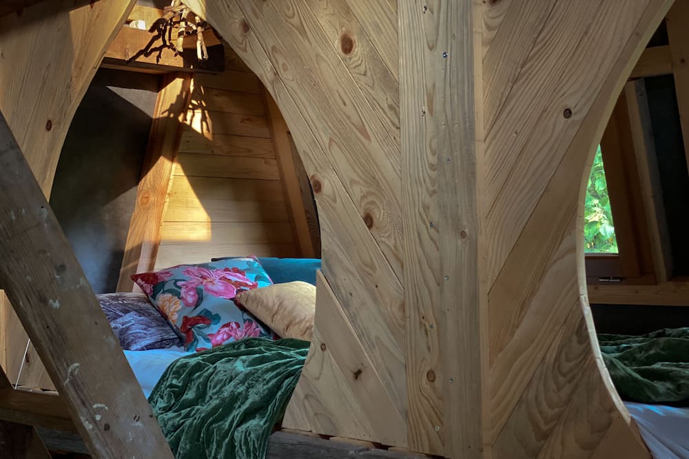 Photo of Bedroom in Nans-sous-Sainte-Anne