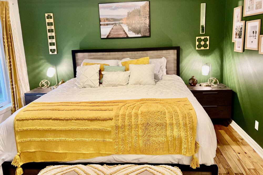 Photo of Bedroom in Saint-Colomban