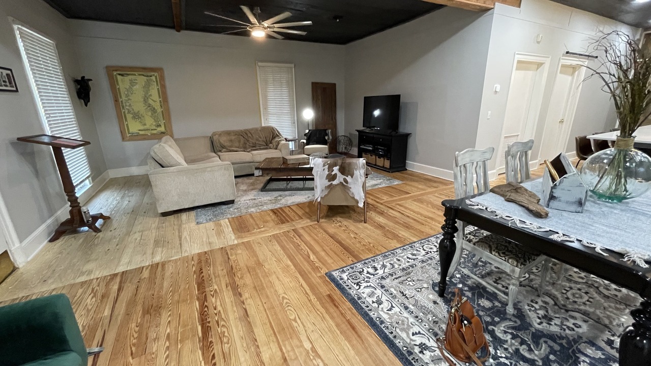 Photo of Livingroom in Columbia
