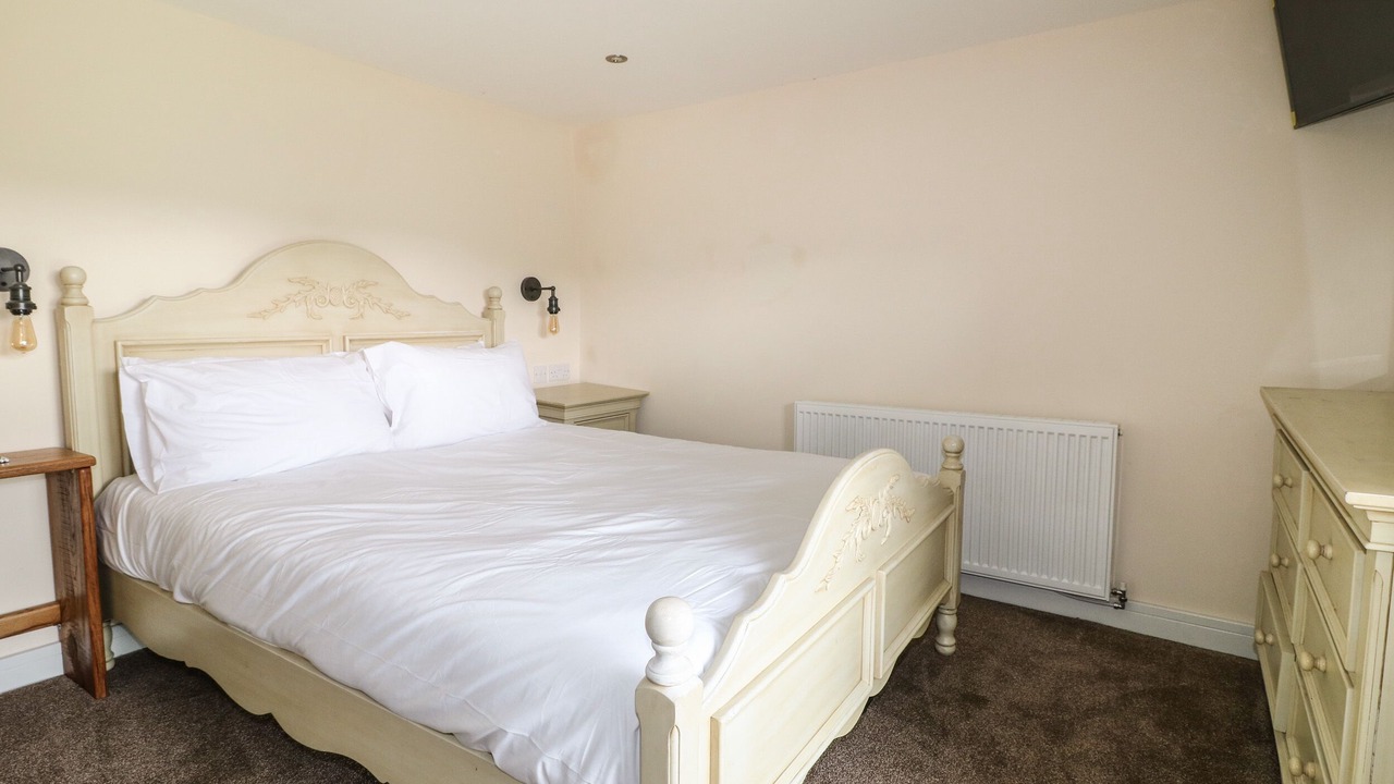 Photo of Others in Wharncliffe