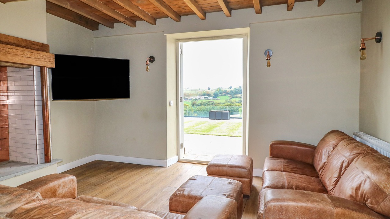 Photo of Others in Wharncliffe