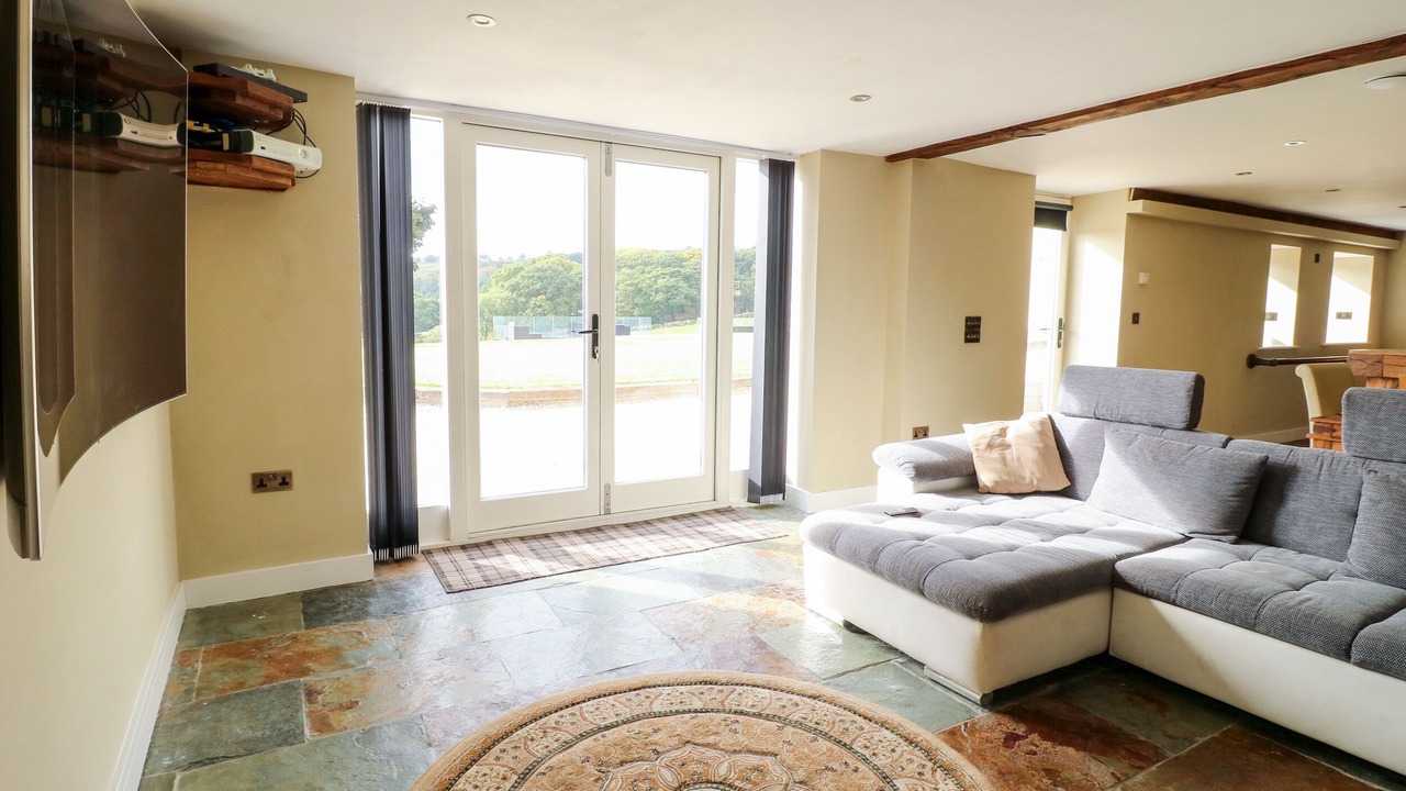 Photo of Livingroom in Wharncliffe