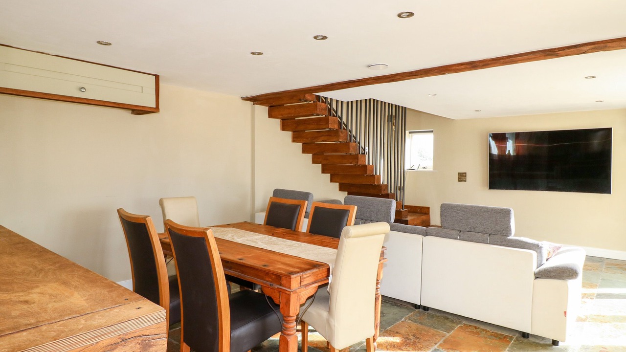 Photo of Others in Wharncliffe