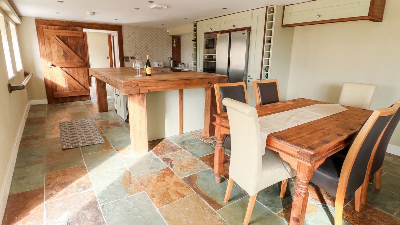 Photo of Others in Wharncliffe