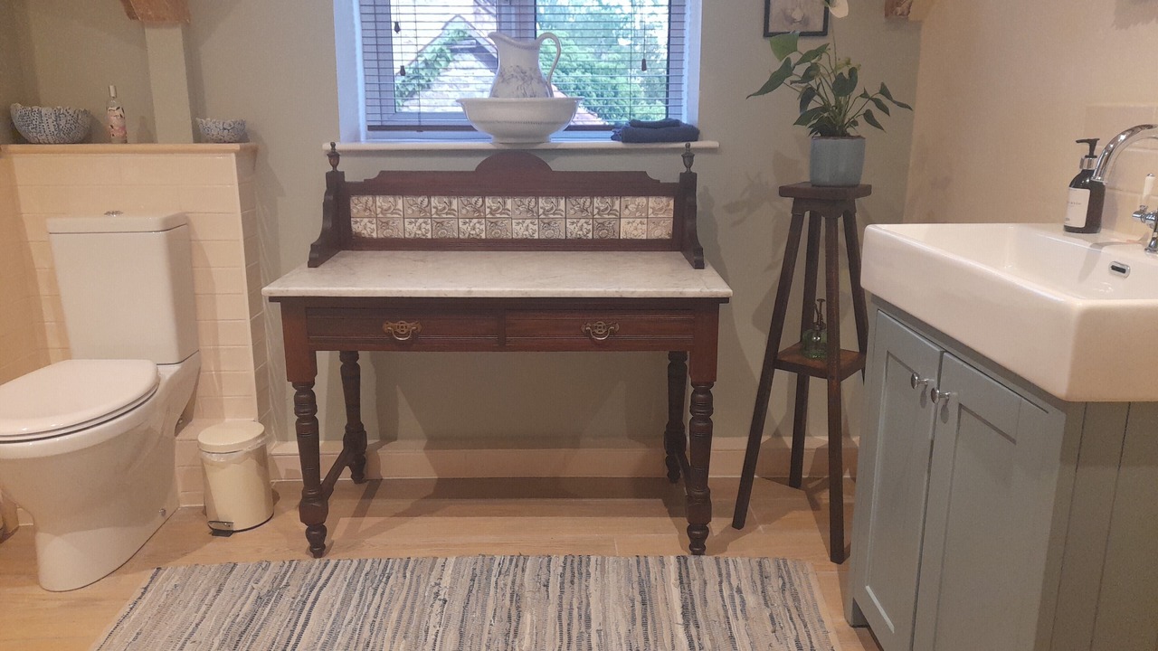 Photo of Bathroom in Luckington