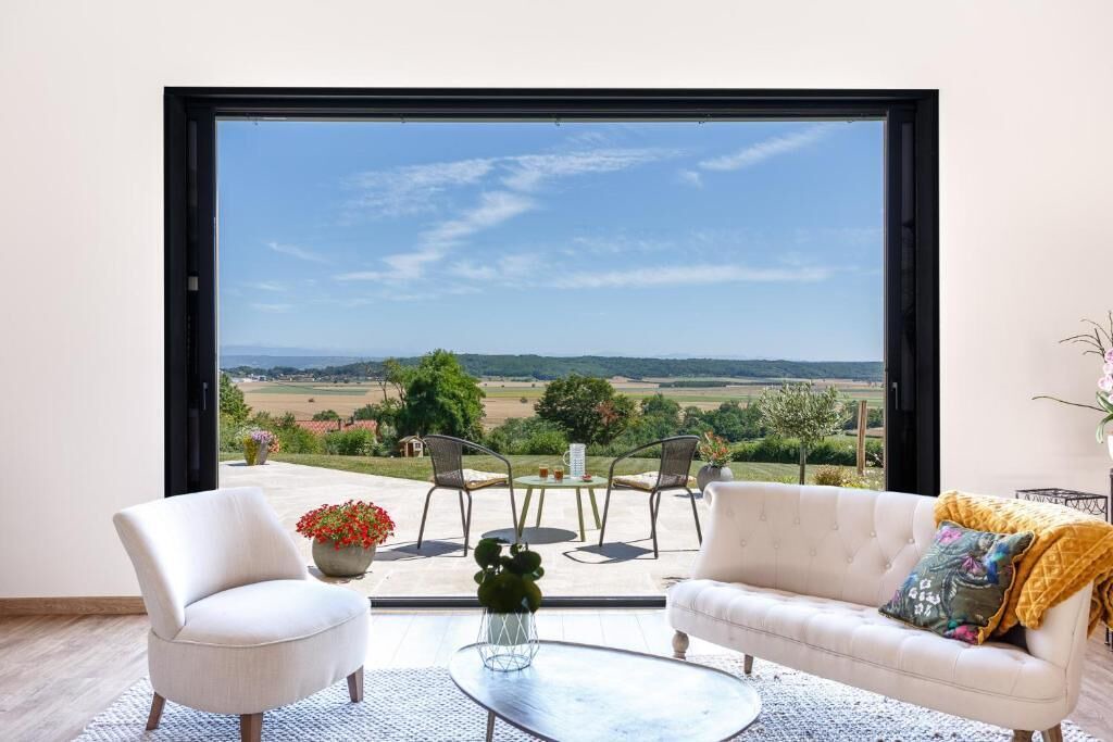 Photo of Livingroom in Bossieu